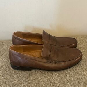 Clarks Claude Lane brown leather Penny loafers Size 12